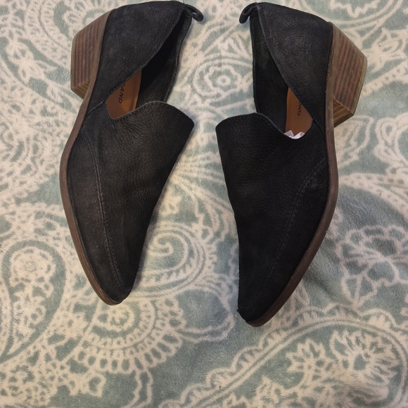Lucky Brand Black Women's Low Block Heel Ankle Boots - Picture 3 of 7